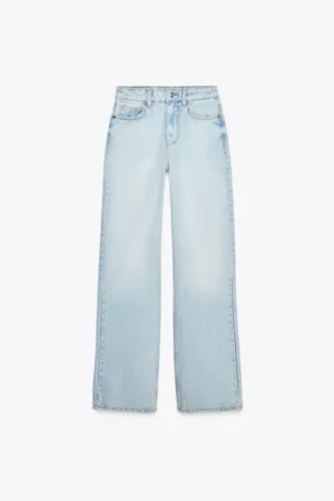 STRAIGHT LIGHT BLUE JEANS