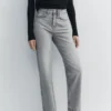 GREY MOM FIT HIGH-WAIST JEANS