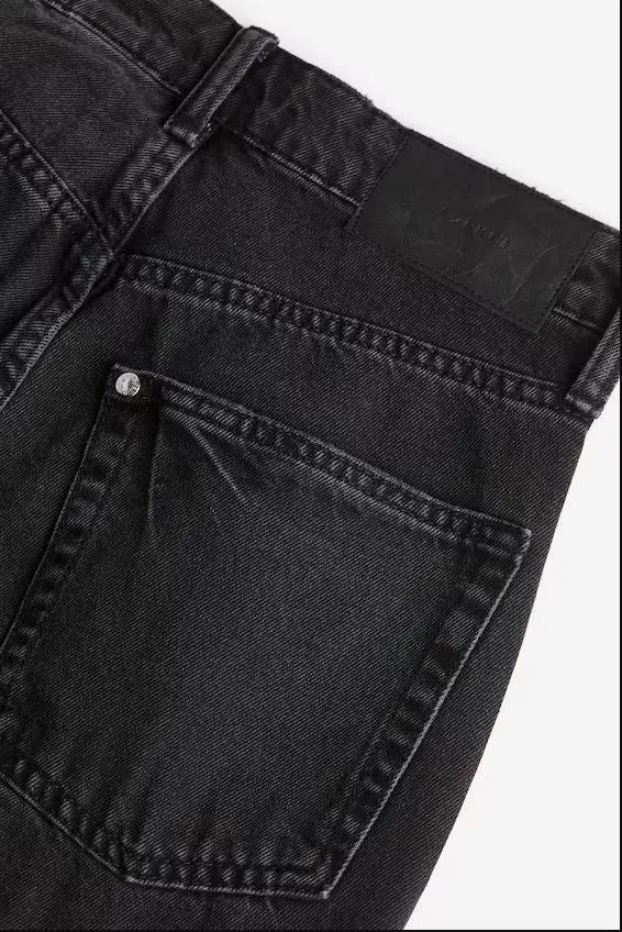 Black Jeans