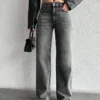 Basic Light Grey Wash Straight Leg Jeans