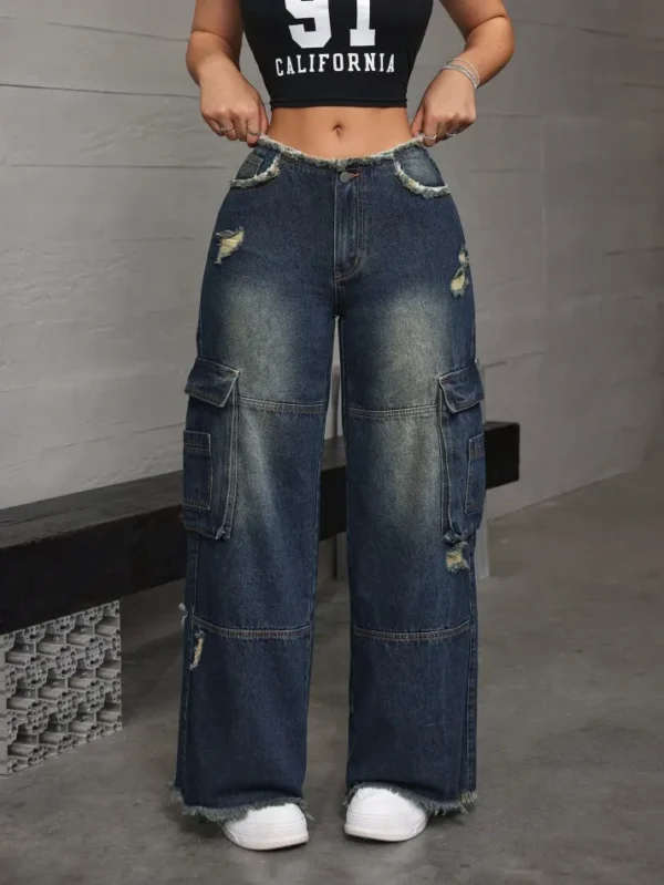 Deep Blue Distress Cargos